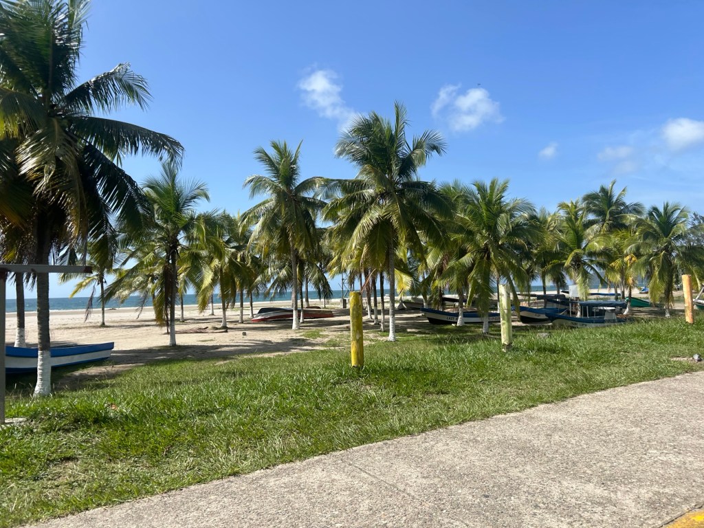 What Solo Travelers Should Know About Traveling around the country of Honduras